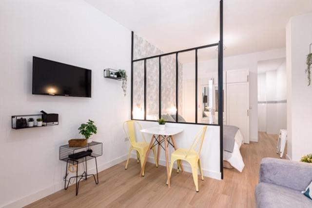 Loft And Bike Alameda Apartment Seville Exterior photo